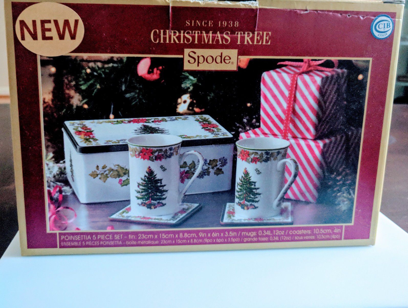 NEW Spode Christmas Tree Poinsettia Ceramic 5-piece Gift Set Holiday Favorites