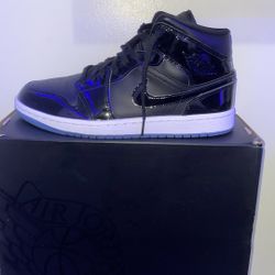 Air Jordan 1 Mid Se