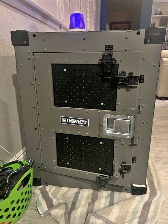 #Impact High Anxiety 35" Dog Crate#