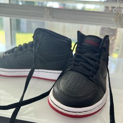 Nike Shoes 3.5y