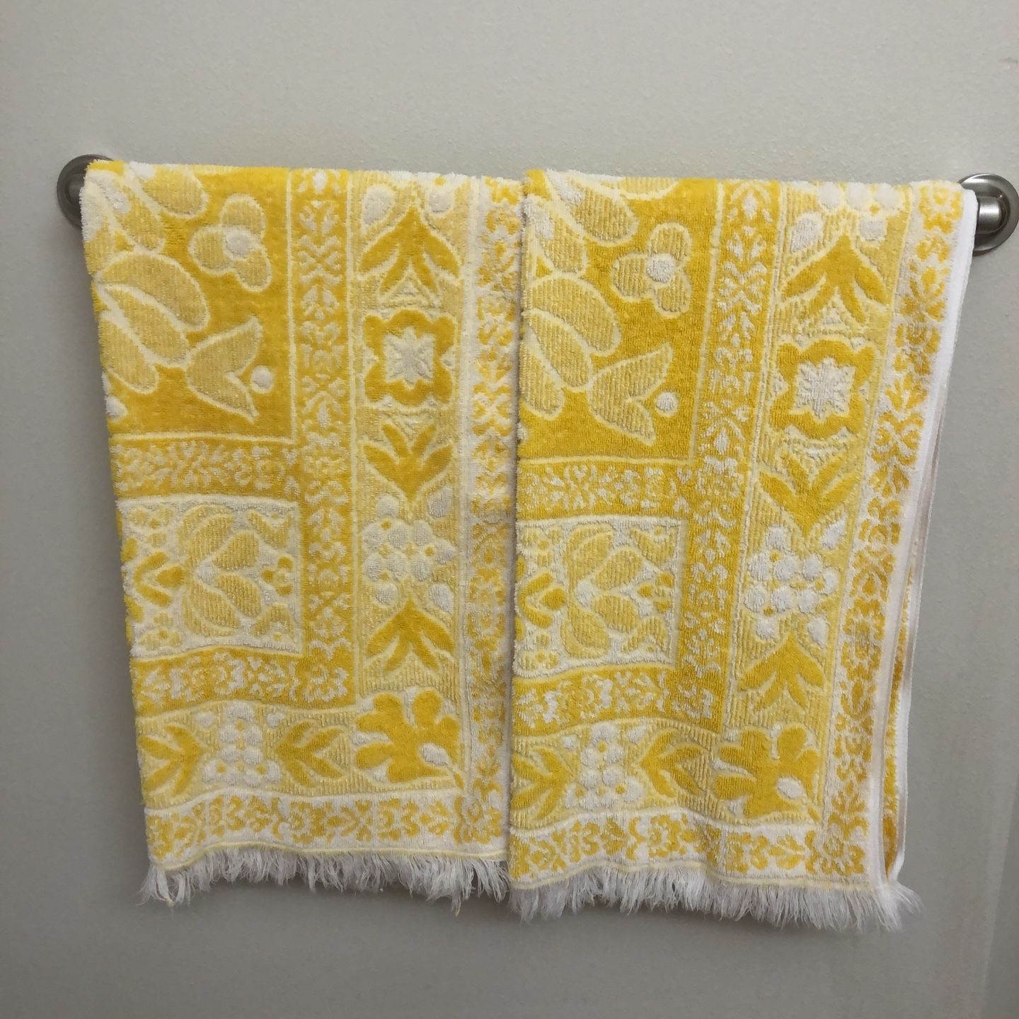 Rare Set of Vintage 60s/70s Stevens Tastemaker Bath Towels (Or Best Offer)