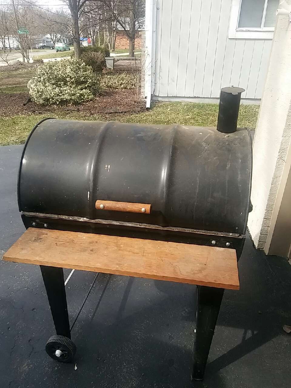 BBQ Grill charcoal used once for party $75