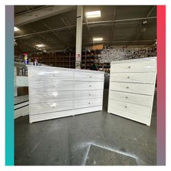 Set Dresser
