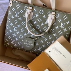 Authentic Louis Vuitton OnTheGo (On the Go) Khaki & White SOLD OUT