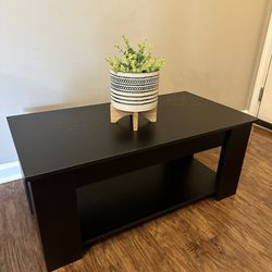Lift top Coffee table with storage