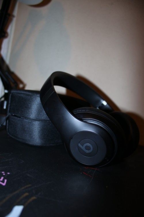 Beats Studio Pro