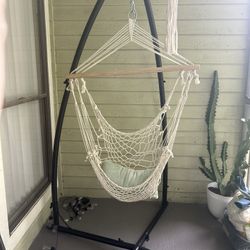 Swinging Chair