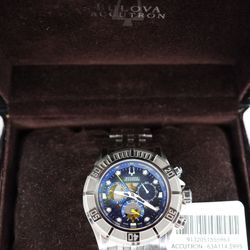 Rare Bulova Accutron Kirkwood 63A114 Swiss Quartz Chronograph Blue Dial 45mm