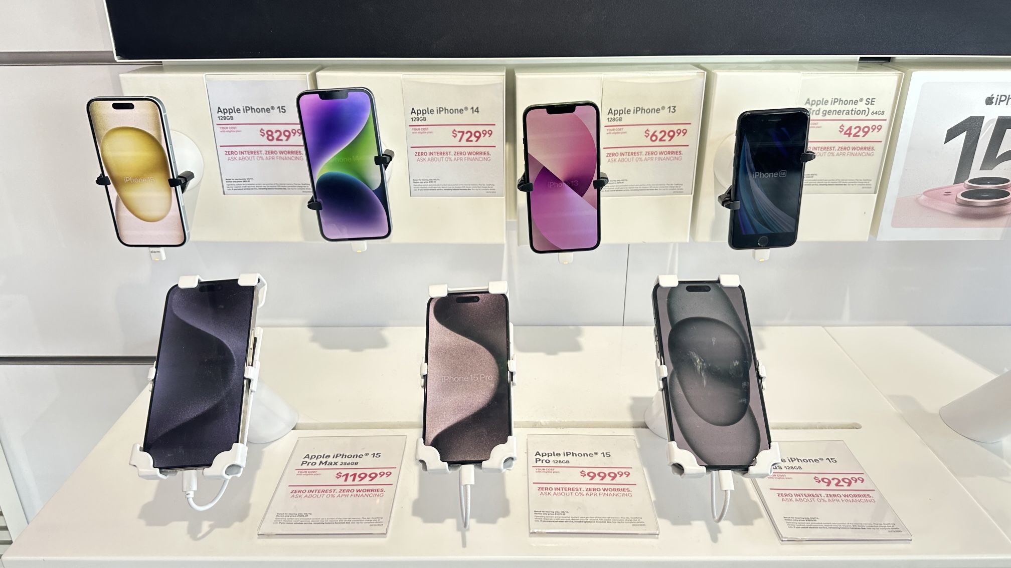 T-Mobile IPhone 15! 