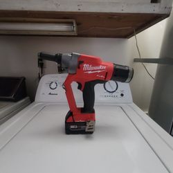 M18 FUEL ONE-KEY 18-Volt Lithium-Ion Cordless Rivet Tool