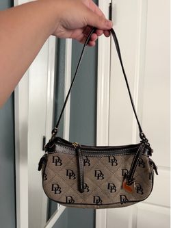 Dooney & Bourke matching wallet and purse set
