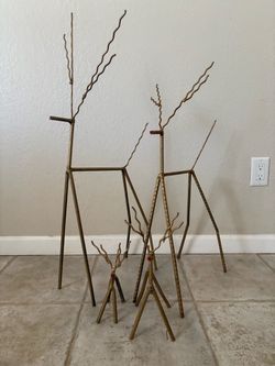 Handmade Rebar Reindeer Family Set (4 Pieces) - Rustic Holiday Decor