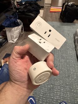 3 Smart Plugs 1 Tuya Smart 1 Wemo & 1 cbyga 