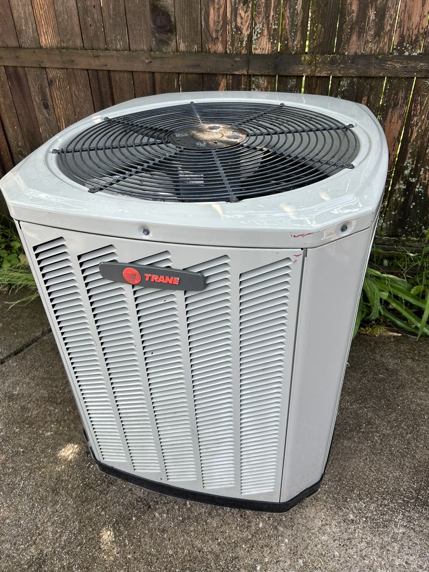 AC Compressor