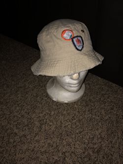 Beige hat