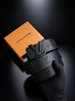 Louis Vuitton men’s belt
