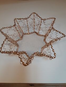 Gold Sparky Wire Basket