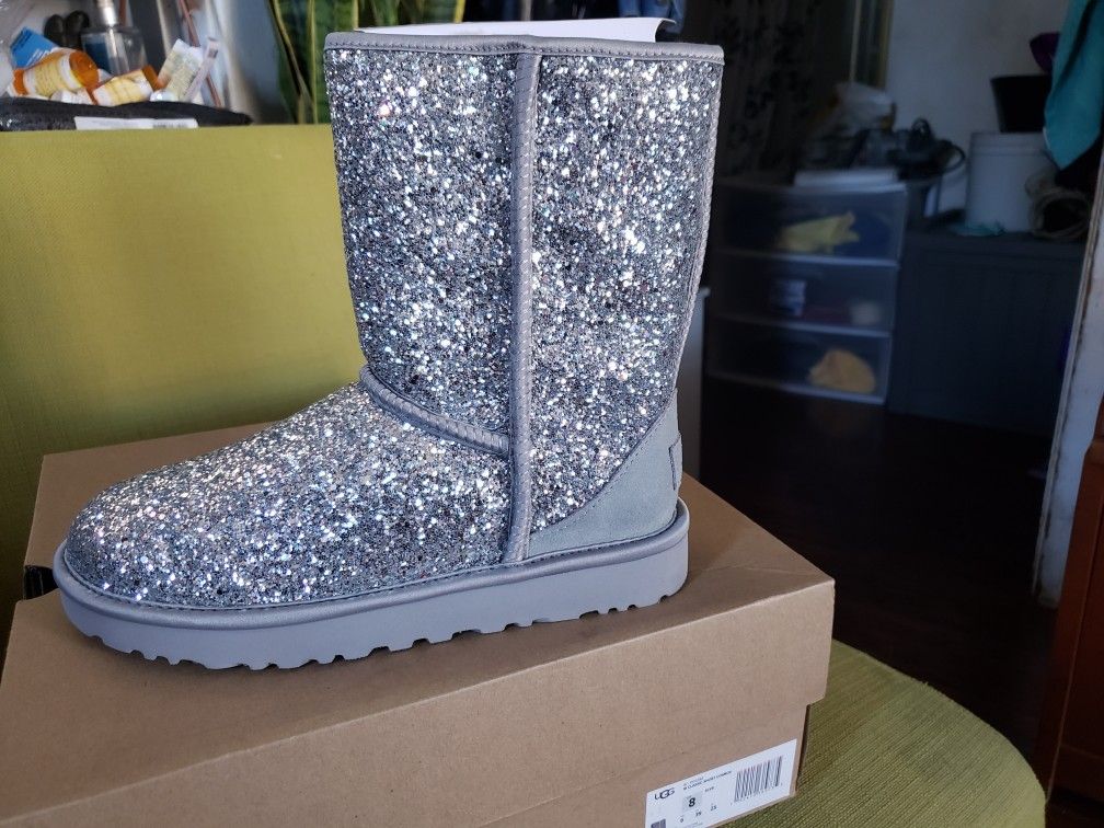 Ugg Boots New 8