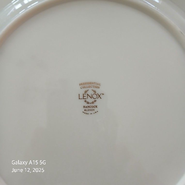 Lenox china ( Presidential Collection)