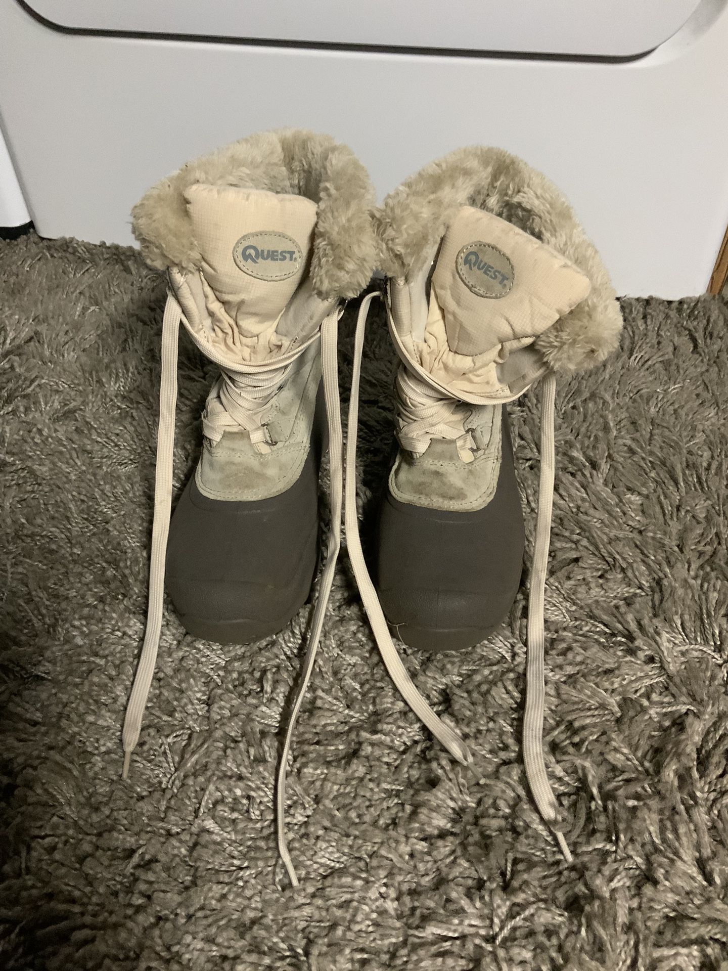 Snow Boots Size 8 