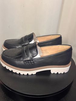 Journee Collection KENLY Black Croc Embossed Penny Loafers Women’s 6.5 New
