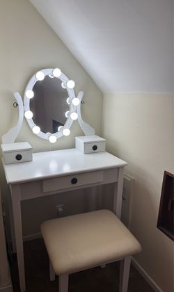 White Light-Up Vanity Desk with Stool