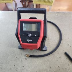 Milwaukee 2475-20 M12 Compact Inflator 