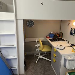 IKEA SMASTAD Twin Loft Bed w/ Desk