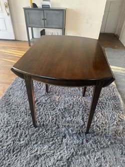 Hitchcock's Tables READ Description 