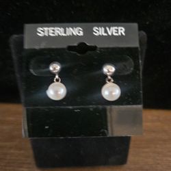 F.W.prearls Dangle Earrings 