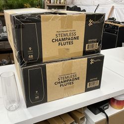 Disposable Champagne Flutes 