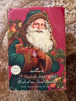Hallmark St. Nicholas Musical Water Globe