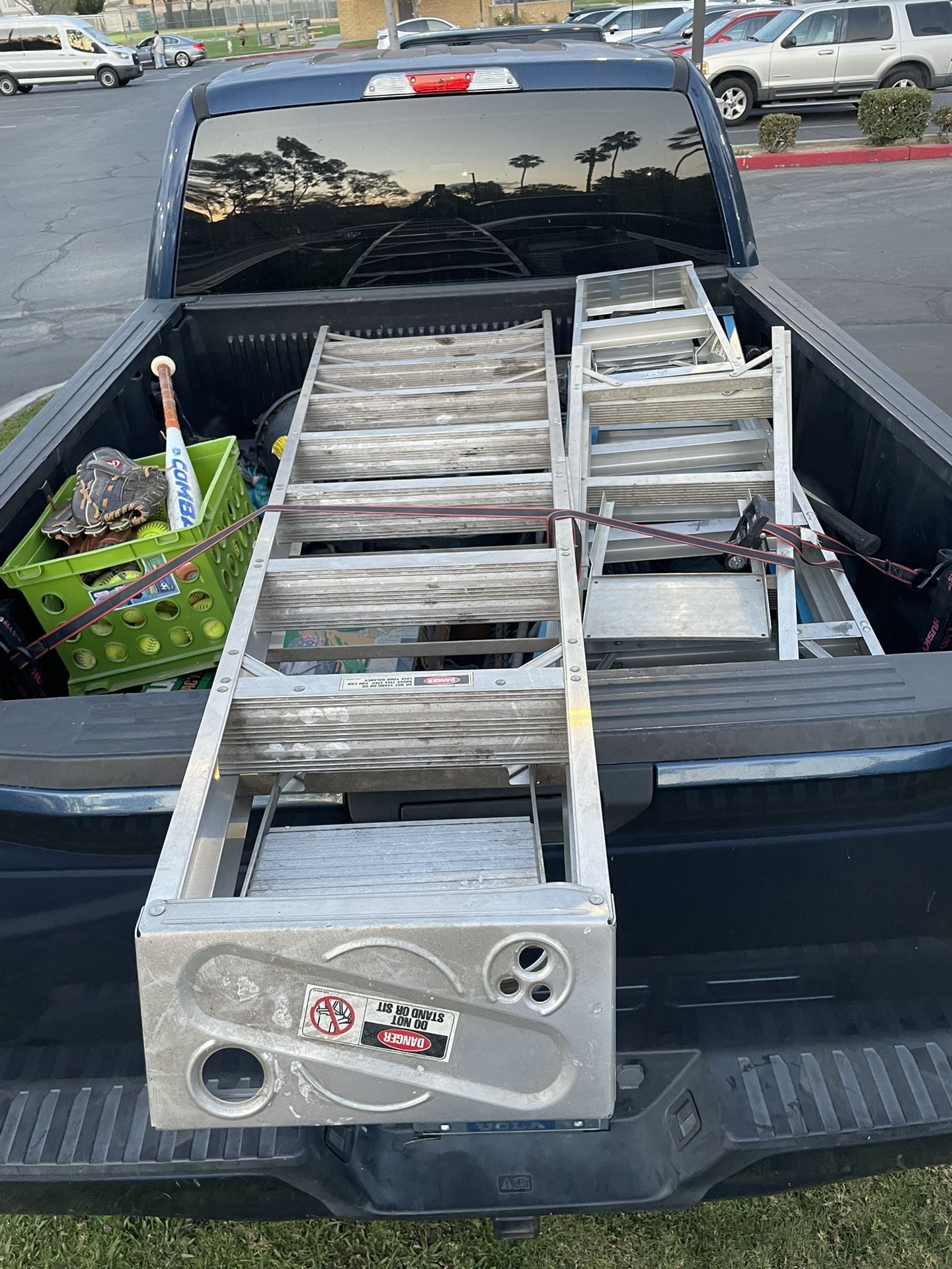 Ladders Ladder