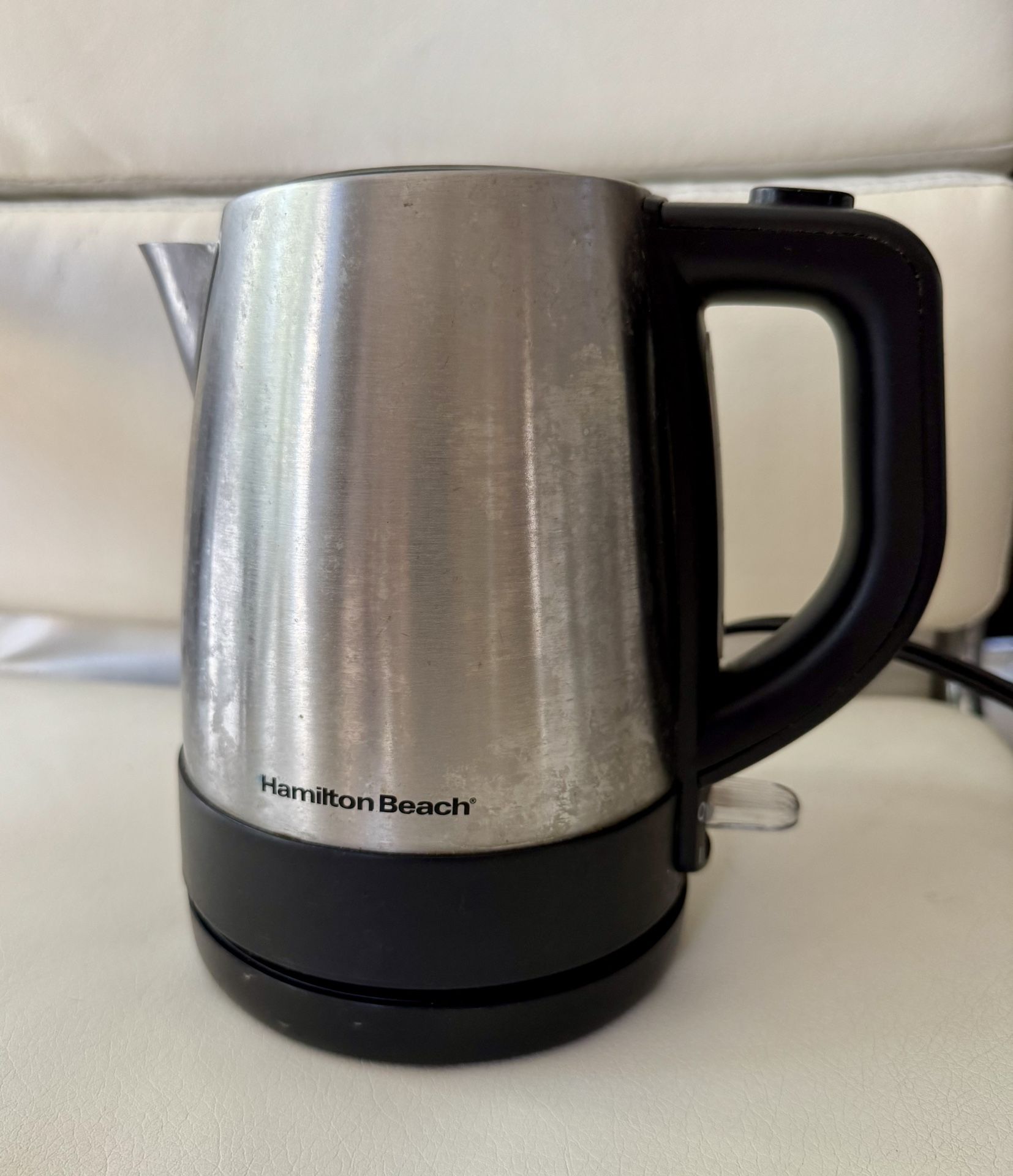 Hamilton Beach 1.0L Stainless Steel Kettle.