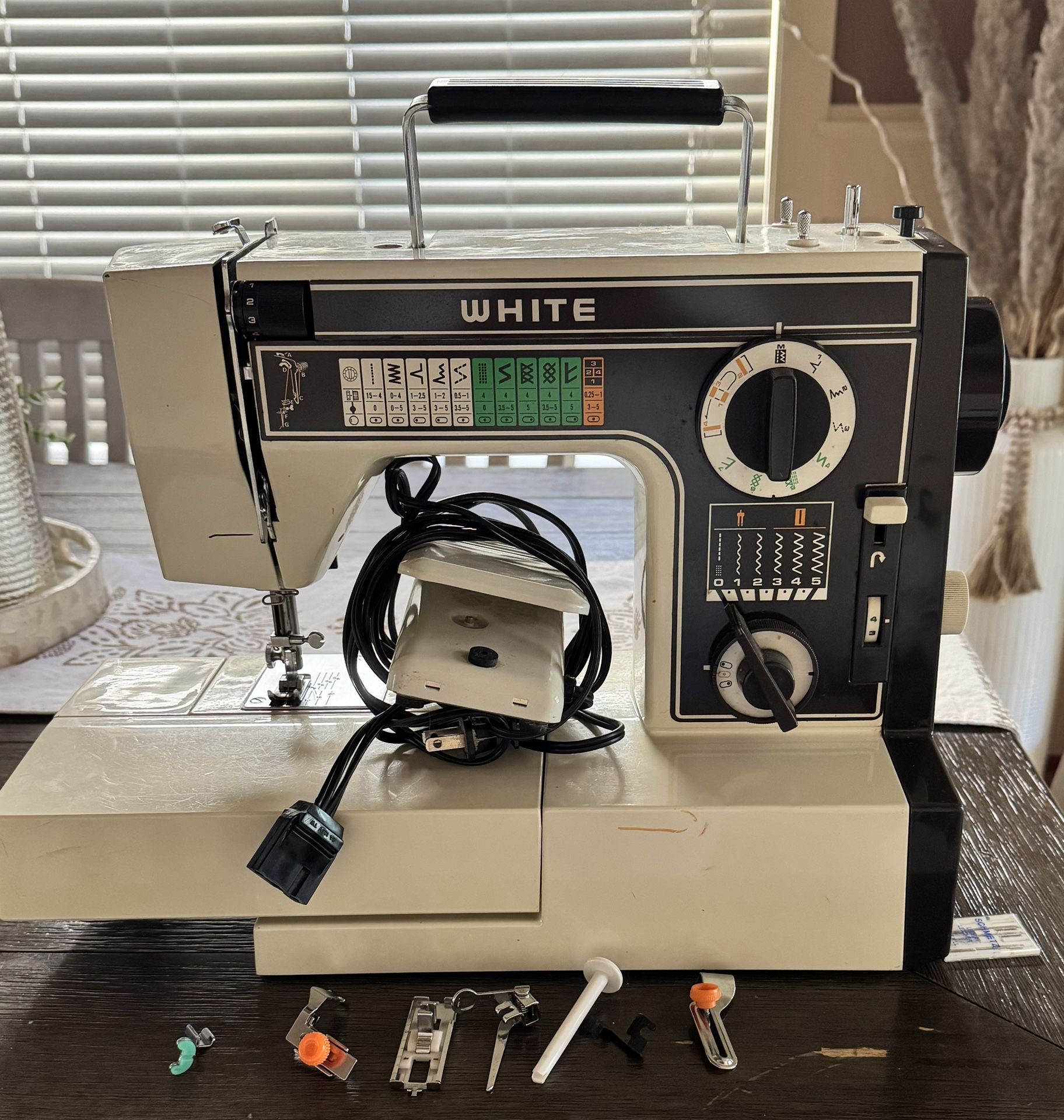 White Sewing Machine with Accessories