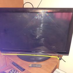 Toshiba 2011 Lcd TV 1080p 52 Inch
