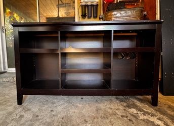 TV Console/Entertainment Center