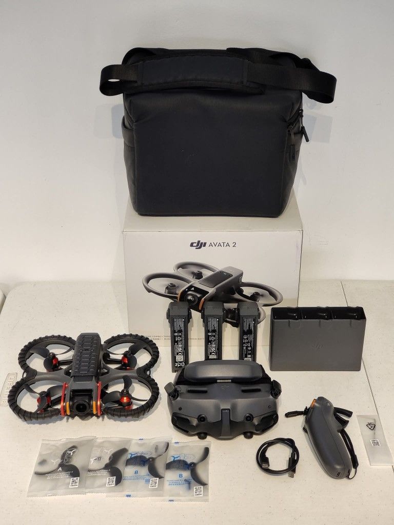 DJI Avata 2 Fly More Combo