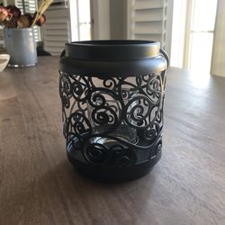 Yankee Candle Scroll Tealight holder