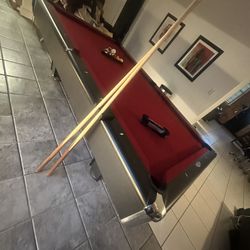 Full Size pool table