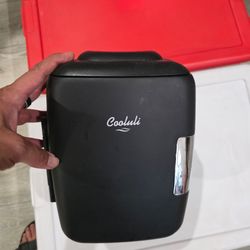 Cooluli Classic 4-Liter Mini Fridge/Warmer (Model: CL4L)