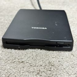 Toshiba 3.5” floppy drive