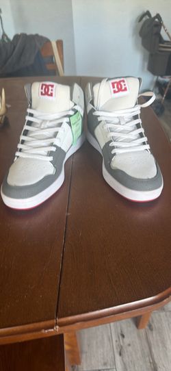 Men Dc High Tops Brand New Never Worn Size 10