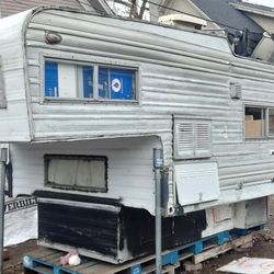 Tropicana Camper For 1971 Ford F-150 Camper Special
