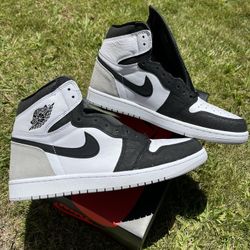 Air Jordan 1 Retro High OG “Bleached Coral”