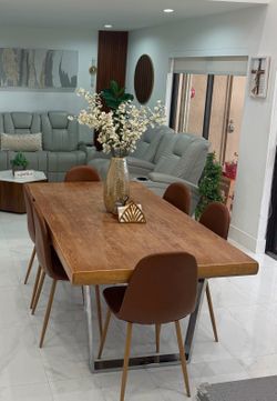 Dinning set w/ 6 chairs