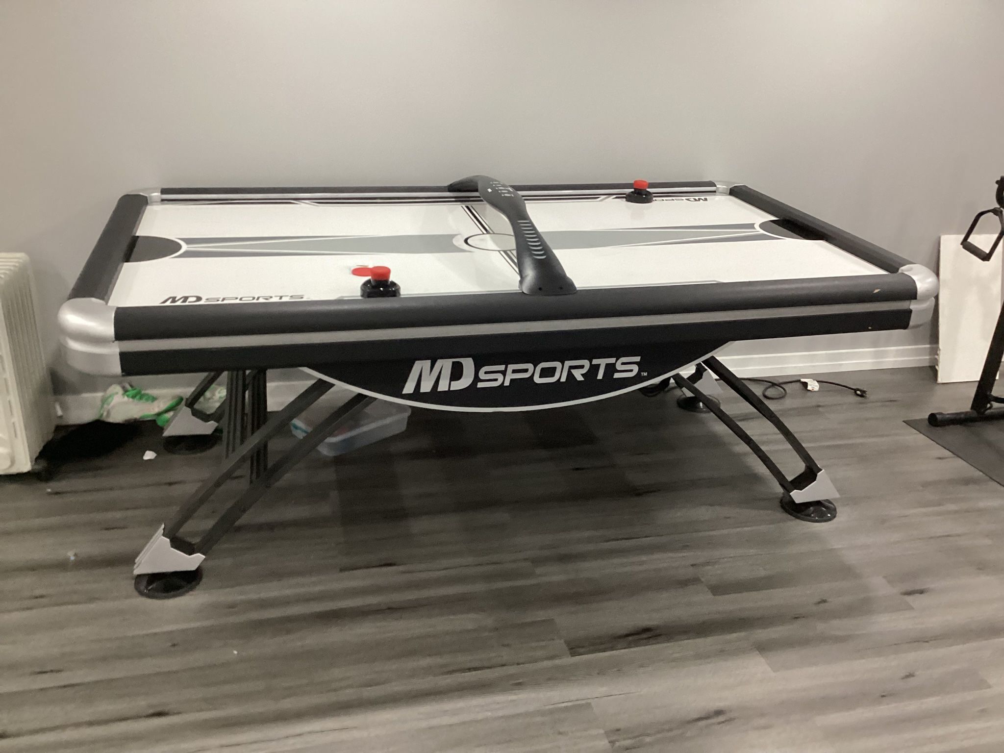 Air hockey