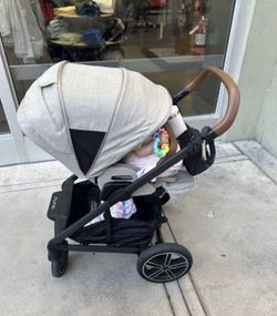Nuna mixx stroller with car seat