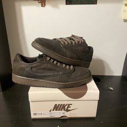 Jordan 1 Low Travis Scott Velvet Brown