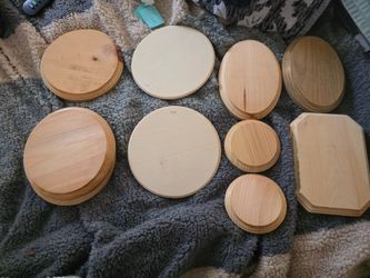 Set of 13 unpainted wooden plaques